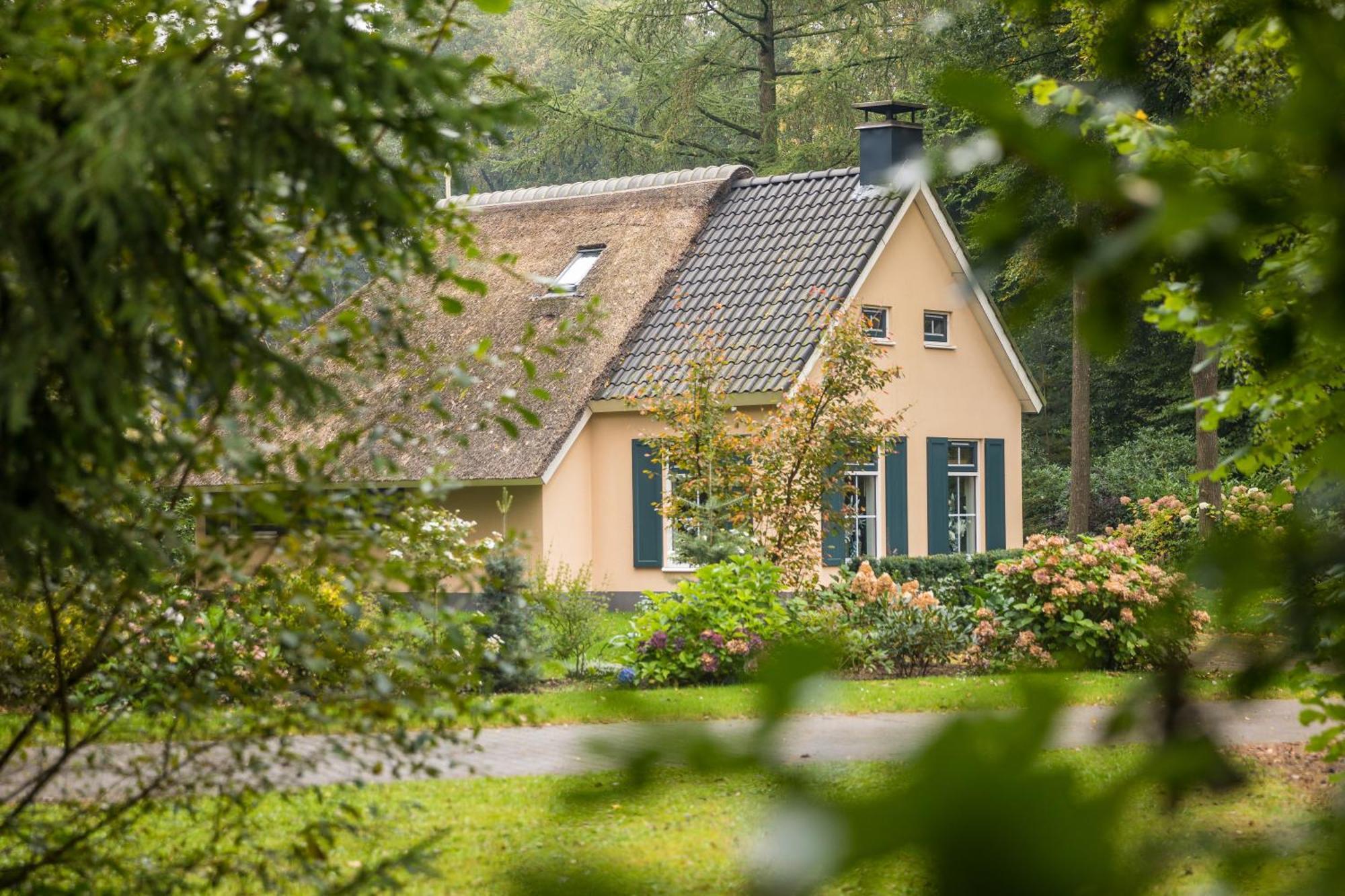 Hotel Summio Landgoed Het Grote Zand Hooghalen Esterno foto